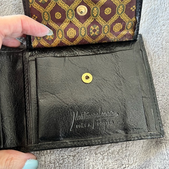 Wallet - Picture 2 of 4